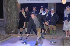 Christian Lehner, Angermaier Eisstock WM in Tracht im Park Café in München 2020