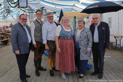 Clemens Baumgärtner, Josef Schmid, Barbara Kuhn, Heike Kainz, Dr. Otmar Bernhard (von li. nach re.)