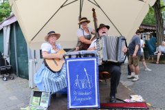 Holledauer Zuagroastn, Brunnenfest am Viktualienmarkt in München 2022