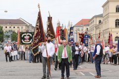 Wenzel Bradac (re.), Kundgebung der Schausteller und Marktkaufleute am Odeonsplatz in München 2020