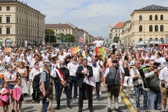 Kundgebung der Schausteller und Marktkaufleute am Odeonsplatz in München 2020