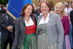 Gabi Gonschor und Monika Schmid-balzert (re.)