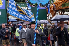 Einzug der Wiesn Wirte 2016