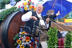 Einzug der Wiesn Wirte 2016