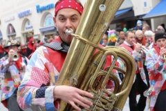 Faschingszug der Damischen Ritter durch die Fußgängerzone in München 2019