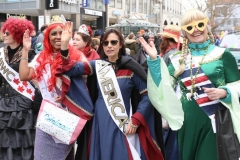 Faschingszug der Damischen Ritter durch die Fußgängerzone in München 2019