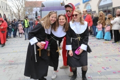 Faschingszug der Damischen Ritter durch die Fußgängerzone in München 2019