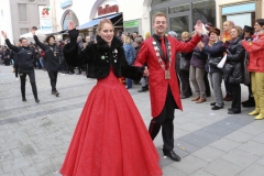 Faschingszug der Damischen Ritter durch die Fußgängerzone in München 2019