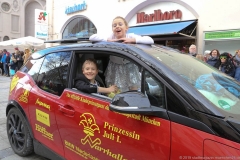 Faschingszug der Damischen Ritter durch die Fußgängerzone in München 2019