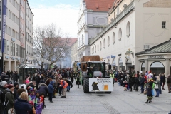 Faschingszug der Damischen Ritter durch die Fußgängerzone in München 2019