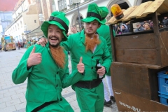 Faschingszug der Damischen Ritter durch die Fußgängerzone in München 2019