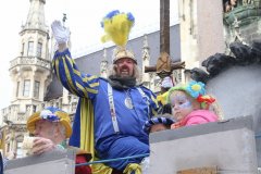 Faschingszug der Damischen Ritter durch die Fußgängerzone in München 2020