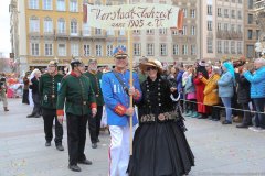 Faschingszug der Damischen Ritter durch die Fußgängerzone in München 2020