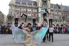 Faschingszug der Damischen Ritter durch die Fußgängerzone in München 2020