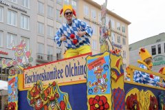 Faschingszug der Damischen Ritter durch die Fußgängerzone in München 2020