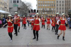 Faschingszug der Damischen Ritter durch die Fußgängerzone in München 2020