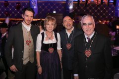 Felix Neureuther, Irene Epple-Waigel, Christian Neureuther, Theo Waigel (von li. nach re.), Filserball am Nockherberg in München 2020