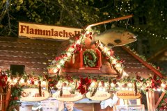 Haidhauser Weihnachtsmarkt am Weißenburger Platz in München 2022