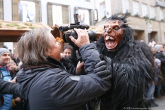 Krampuslauf über den Christkindlmarkt am Marienplatz in München 2019