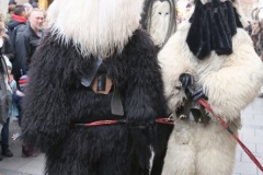 Krampuslauf über den Christkindlmarkt am Marienplatz in München 2019