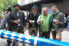 Maibaum im Augustiner Keller 2018