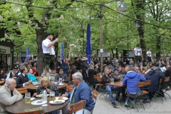 Maibaum im Augustiner Keller 2018