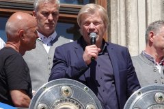 Oliver Kahn, Meisterfeier FC Bayern am  Rathausbalkon in München 2022