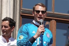 Manuel Neuer, Meisterfeier FC Bayern am  Rathausbalkon in München 2022