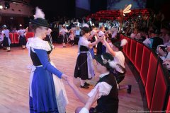 Oide Wiesn bürgerball im Deutschen Theater in München 2020