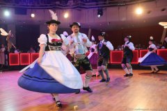 Oide Wiesn bürgerball im Deutschen Theater in München 2020