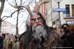 Perchtenlauf am Christkindlmarkt 2016