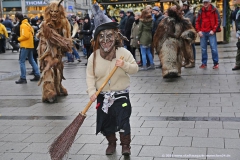 Perchtenlauf am Christkindlmarkt 2016