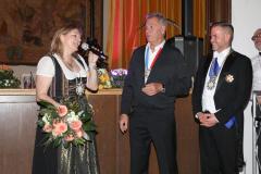 Anja Berger, Günter Bretz, Christian Schöttl (von li. nach re.), Ramba Zamba, Ball vom Bayerischen Landesverband der Marktkaufleute und Schausteller im Augustiner Stammhaus in München 2023