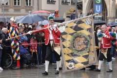 Schäfflertanz am Marienplatz in München 2022