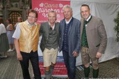 Thomas Vollmer, Gregor Lemke, Dieter Reiter, Alexander Egger (von li. nach re.), Sommerfest der Innenstadtwirte im Rathaus Prunkhof in München 2023