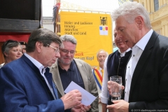 Dieter Reiter (li.), Handwerkerdorf am Odeonsplatz beim Stadtgründungsfest in München 2019