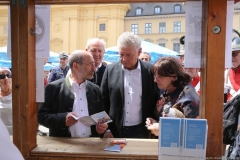 Handwerkerdorf am Odeonsplatz beim Stadtgründungsfest in München 2019