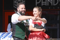 Happy Bavarians, Trachtival im Werksviertel hinter dem Ostbahnhof in München 2021