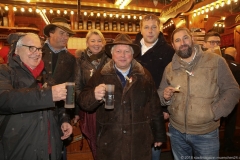 Paul Schäfersküpper, Andreas Dräger, Christine Dräger, Andy Misch, Jens Röver (von li. nach re.), Weihnachtsmarkt Haidhausen am Weißenburger Platz in München 2018