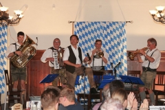 Winfried Frey und die 4 Hinterberger Musikanten im Haderner Augustiner in München am 12.4.2019